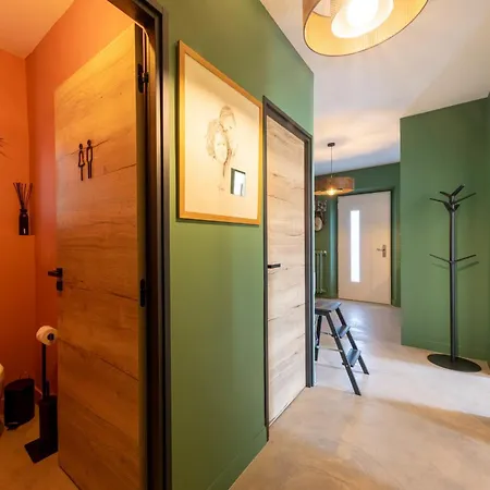 Deluxe With Garden Pool And Sea View Nizza